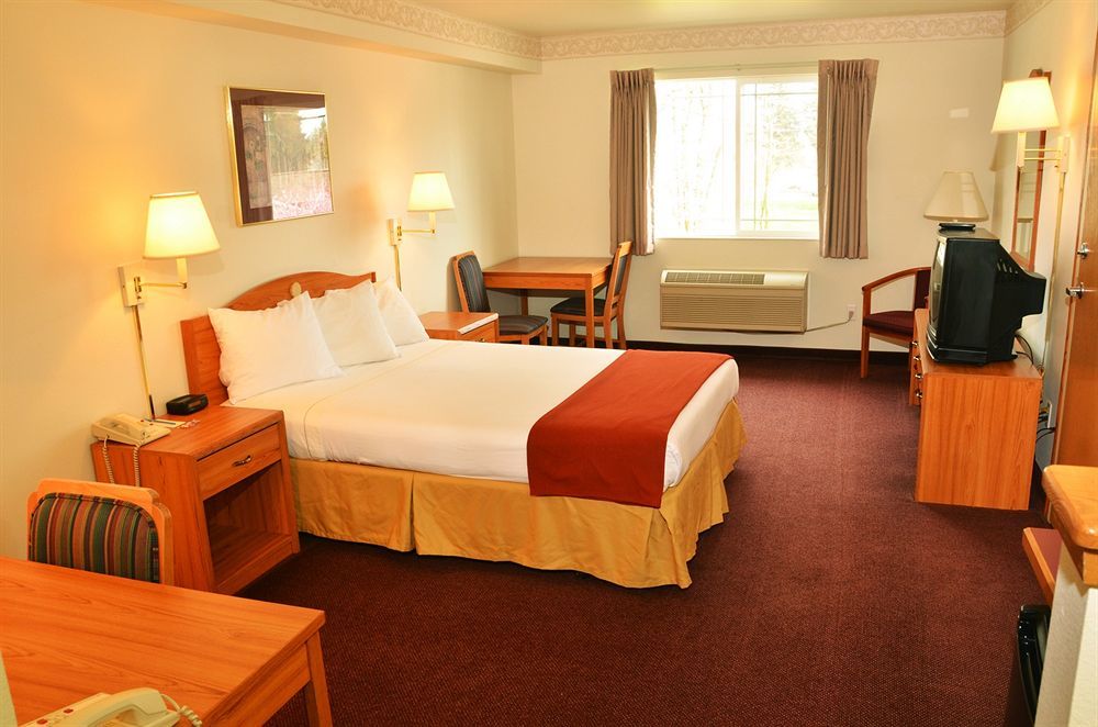 Peppermill Empress Inn Centralia Buitenkant foto