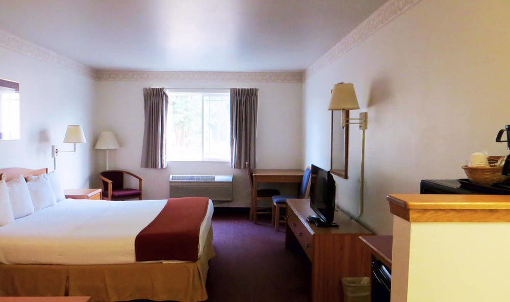 Peppermill Empress Inn Centralia Buitenkant foto